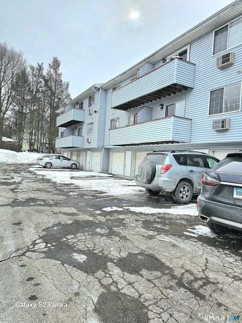 Photo of 81 Chipman Street #4, Waterbury, CT 06708 (MLS # 24156179)