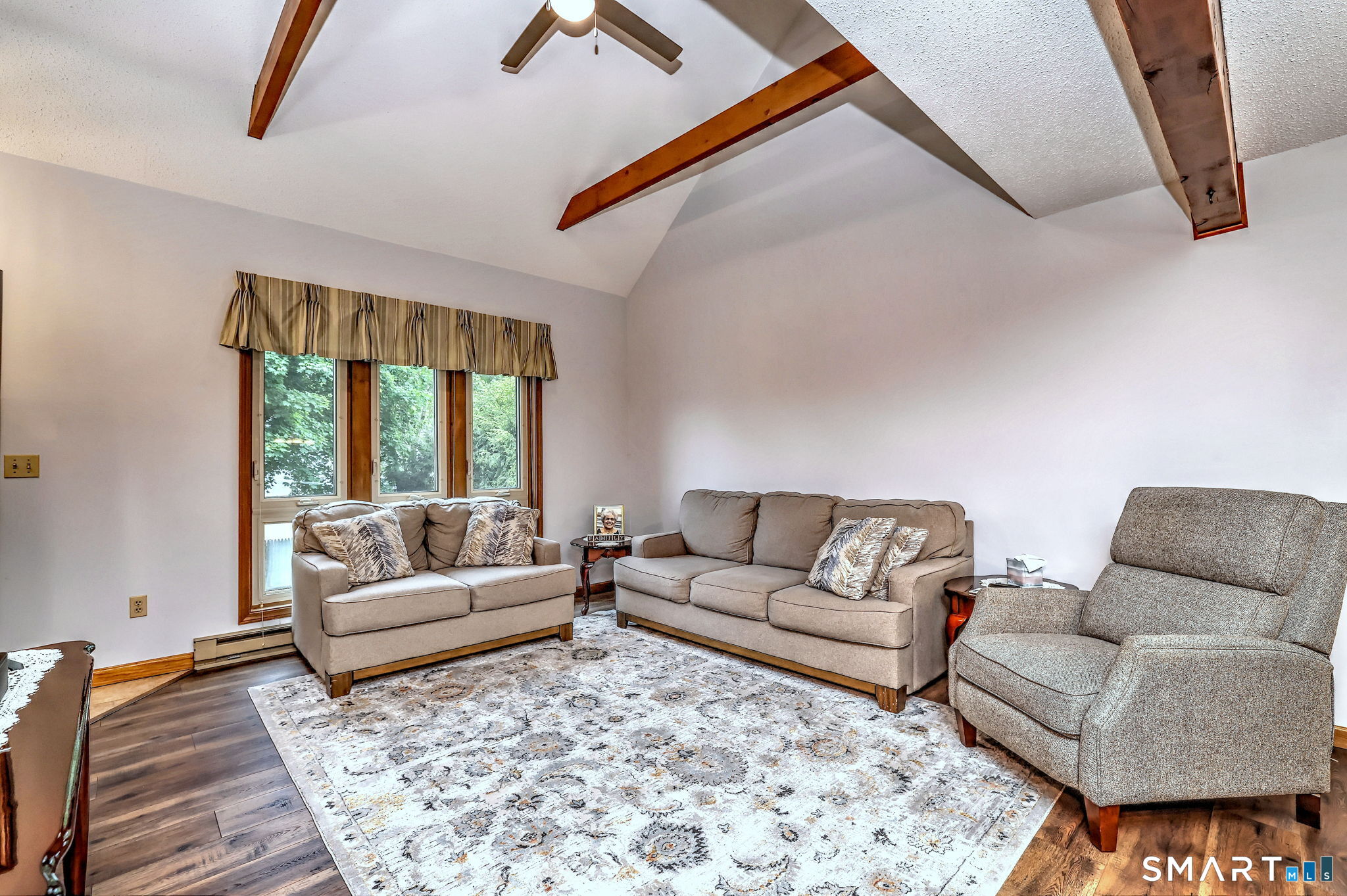 4 Windsor Place