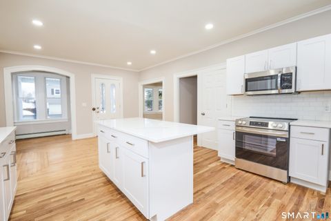 Homes For Sale - 17 Grand Street<br/> Seymour, CT 06483