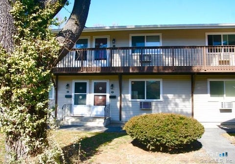 Condo For Sale - 23 Bostwick Arms<br/> Litchfield County, New Milford, CT 06776