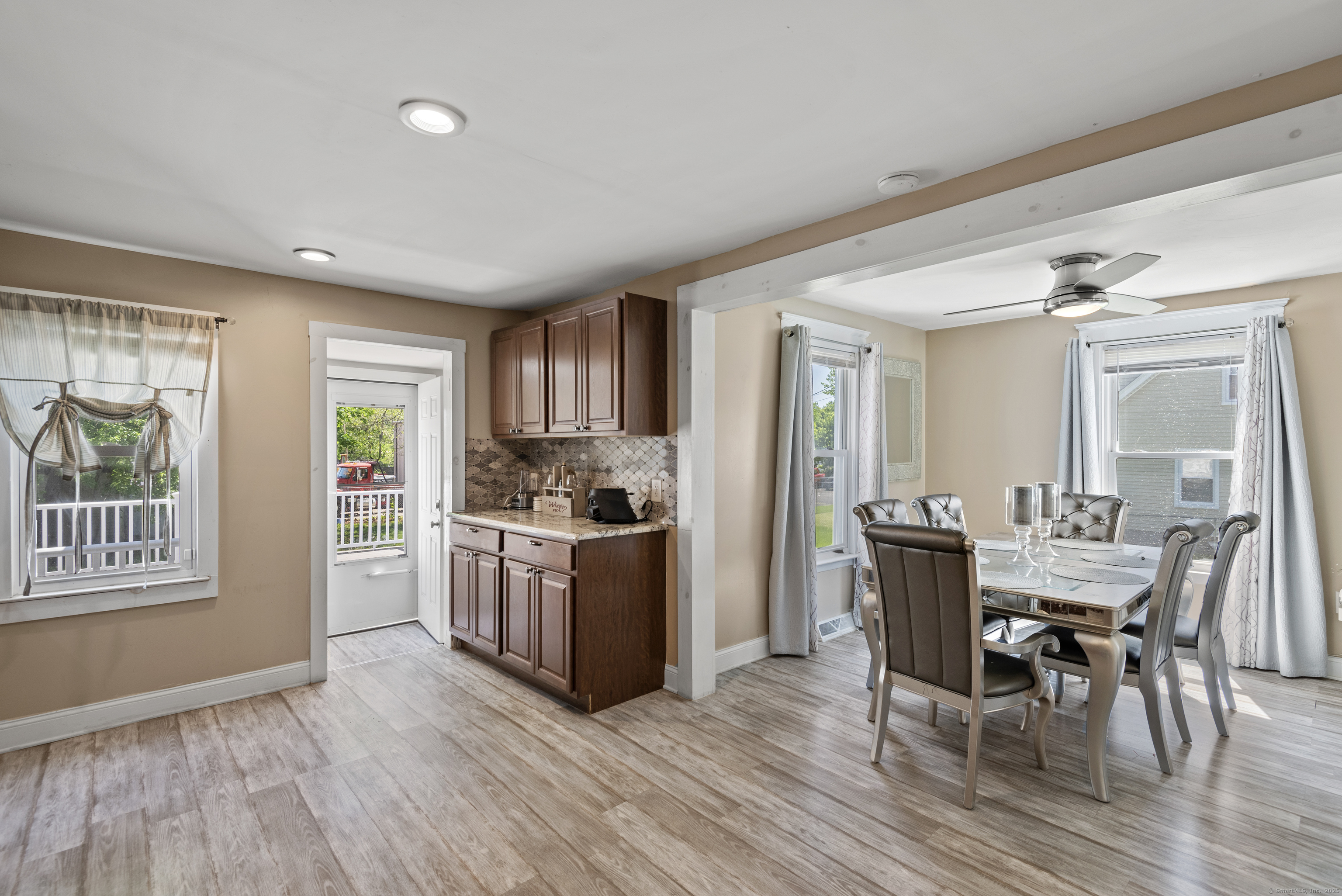 24 High Street, West Haven, Connecticut image 9