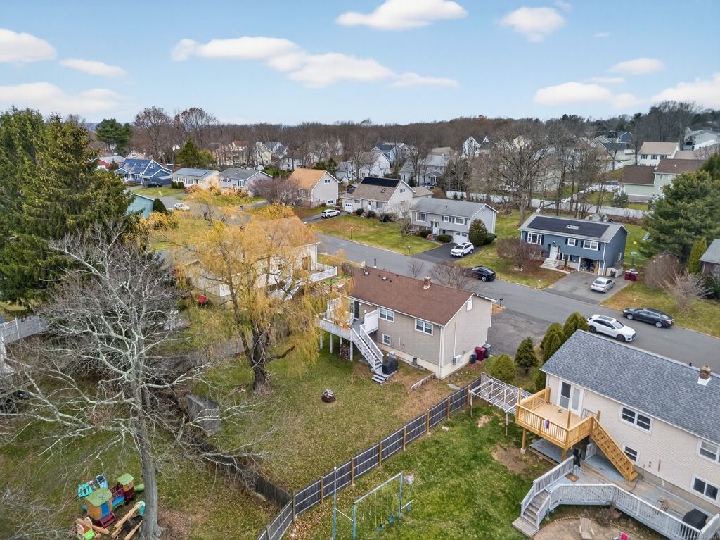 Photo of 157 Bluebird Drive, Naugatuck, CT 06770 (MLS # 24142291)