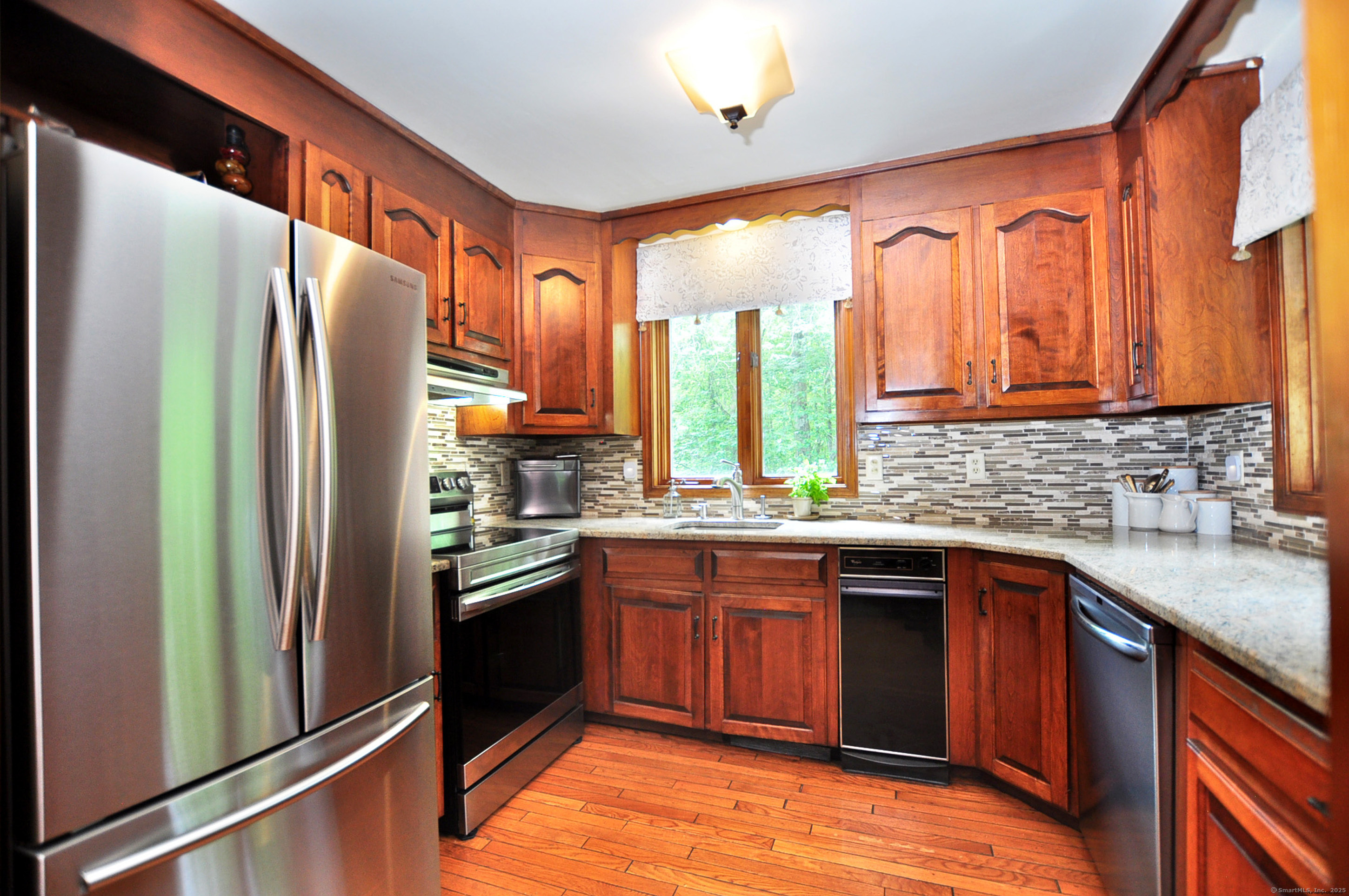 858 Bucks Hill Road, Southbury, Connecticut image 15