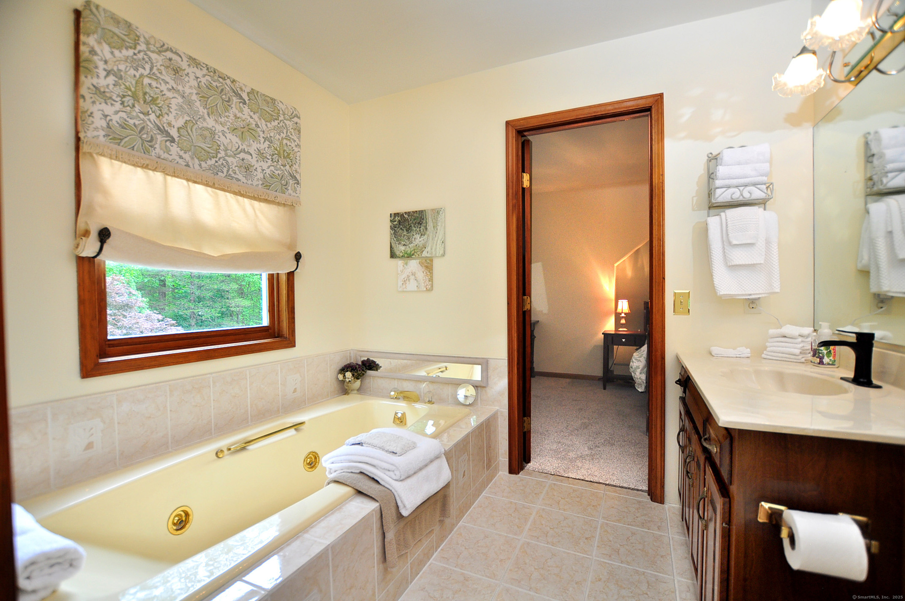 858 Bucks Hill Road, Southbury, Connecticut image 25