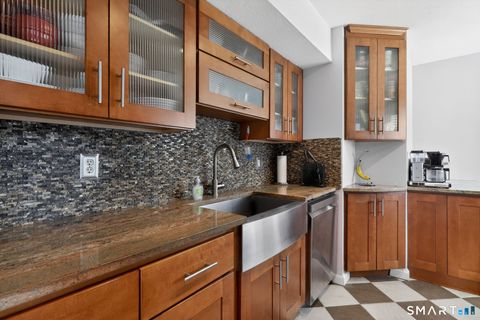 Tiny photo for 10 Talcott Glen #F, Farmington, CT 06032 (MLS # 24163953)