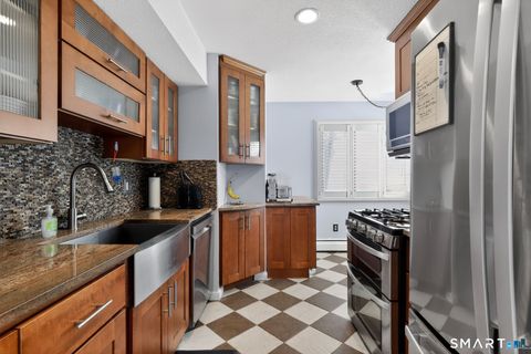 Tiny photo for 10 Talcott Glen #F, Farmington, CT 06032 (MLS # 24163953)