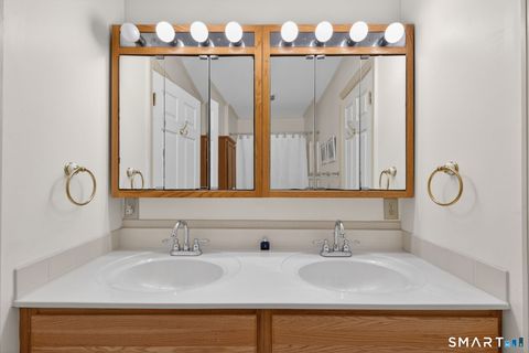 Tiny photo for 64 Scotch Cap Road #107, Waterford, CT 06375 (MLS # 24151106)