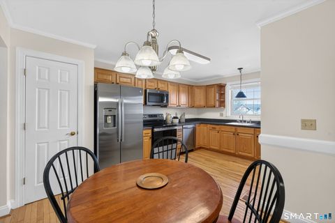 Tiny photo for 64 Scotch Cap Road #107, Waterford, CT 06375 (MLS # 24151106)