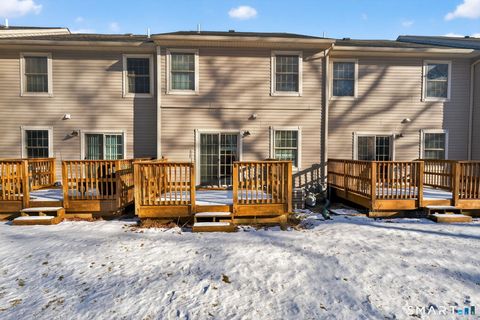 Tiny photo for 64 Scotch Cap Road #107, Waterford, CT 06375 (MLS # 24151106)