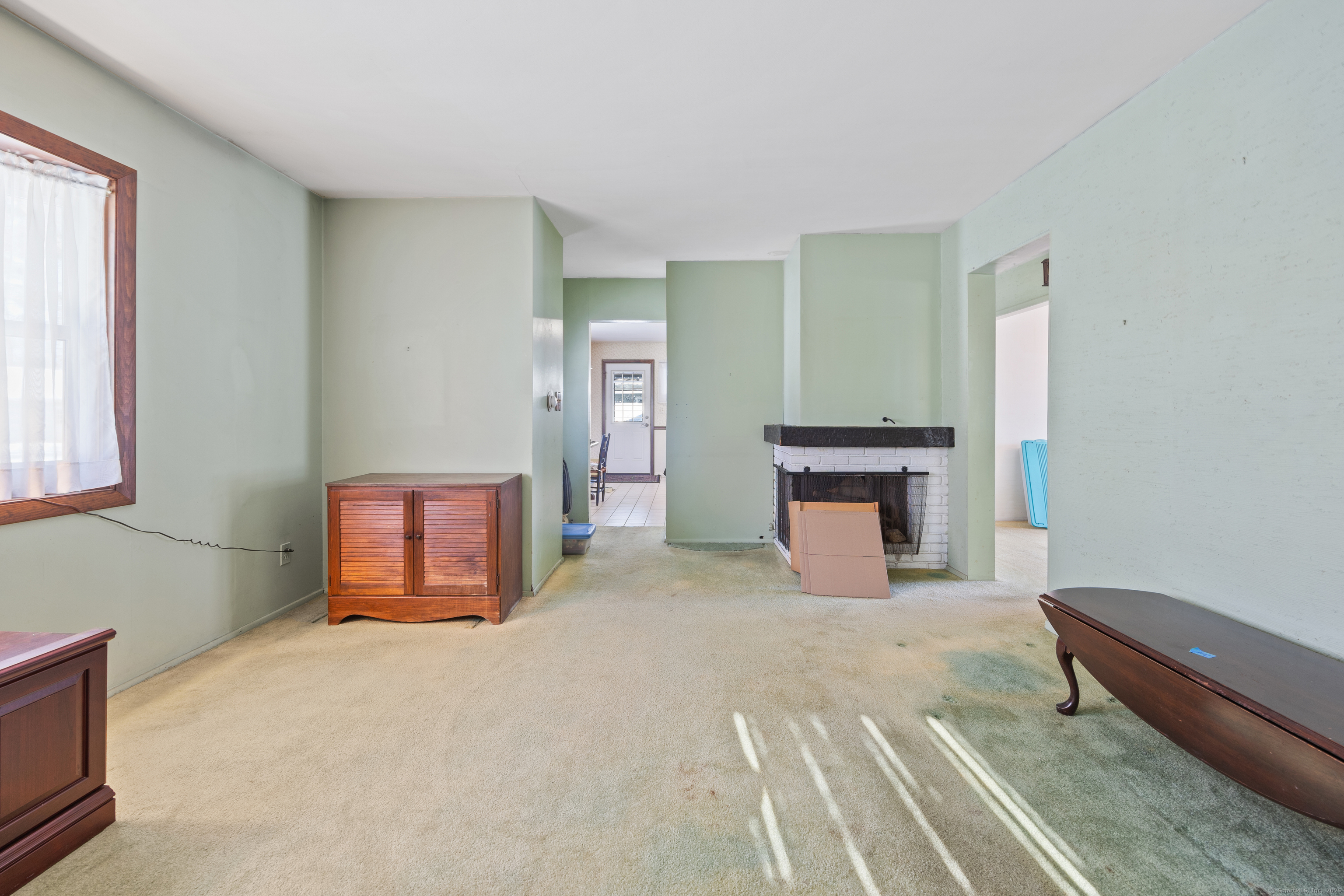 210 Green Manor Drive, East Hartford, Connecticut image 5