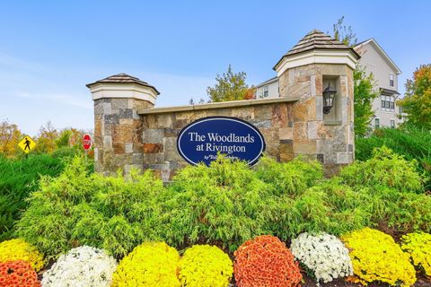 Tiny photo for 25 E Cross Trail #25, Danbury, CT 06810 (MLS # 24133095)