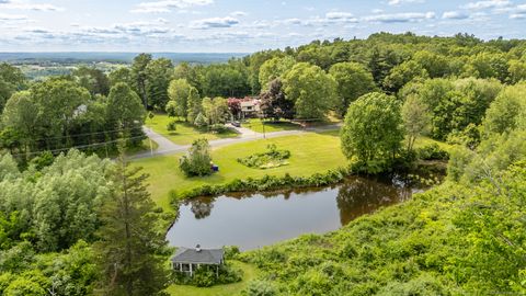 4 Amy Lane Ellington CT 06029