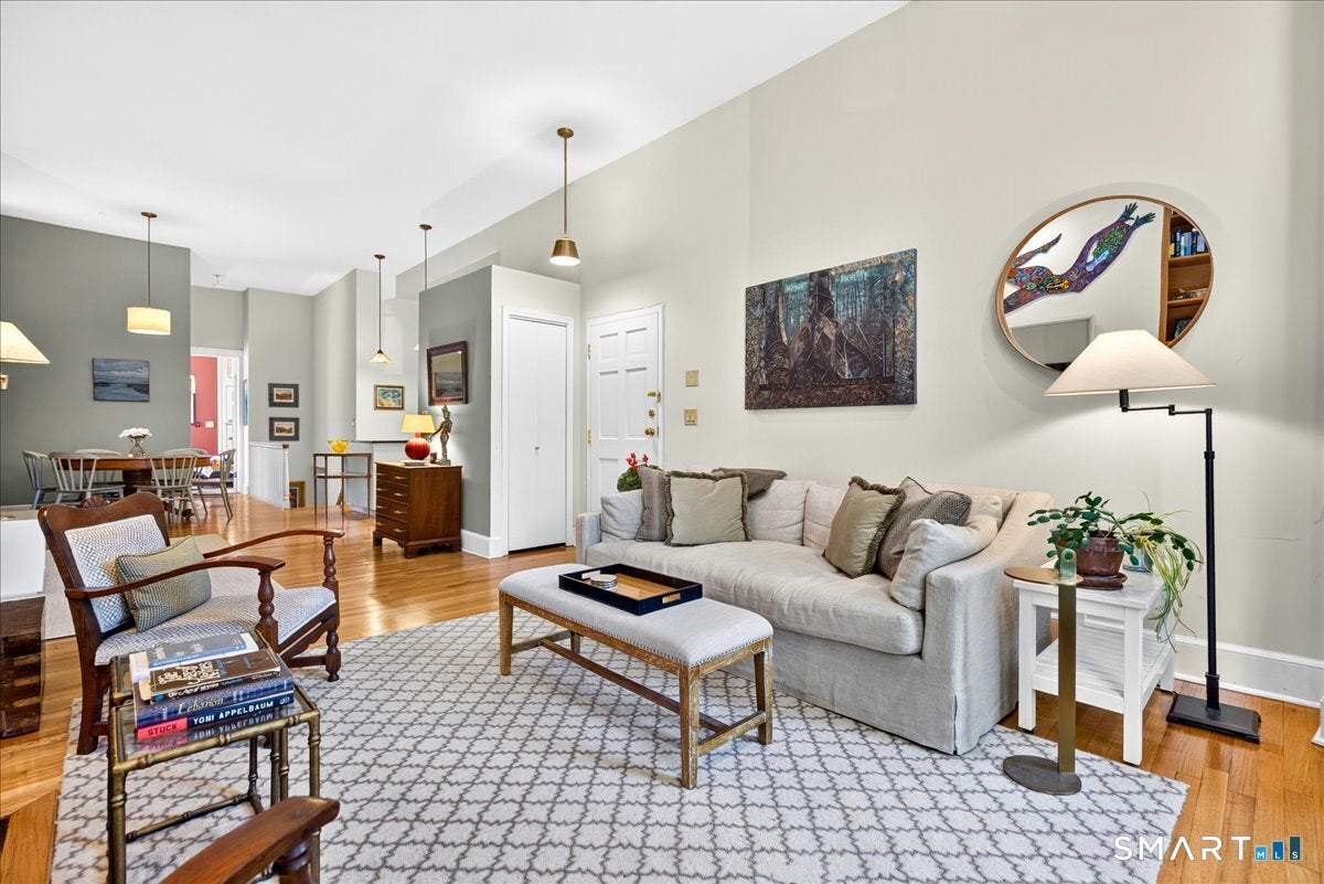 42 Academy Street 2