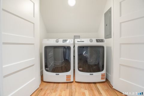 Tiny photo for 56 Pendleton Street #3, New Haven, CT 06511 (MLS # 24147030)