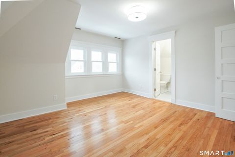 Tiny photo for 56 Pendleton Street #3, New Haven, CT 06511 (MLS # 24147030)
