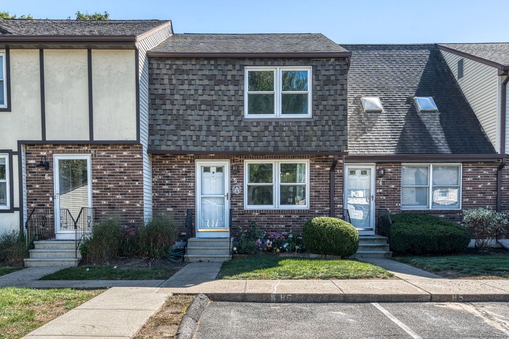 Photo of 5 Saint Marc Circle #H, South Windsor, CT 06074 (MLS # 24129846)