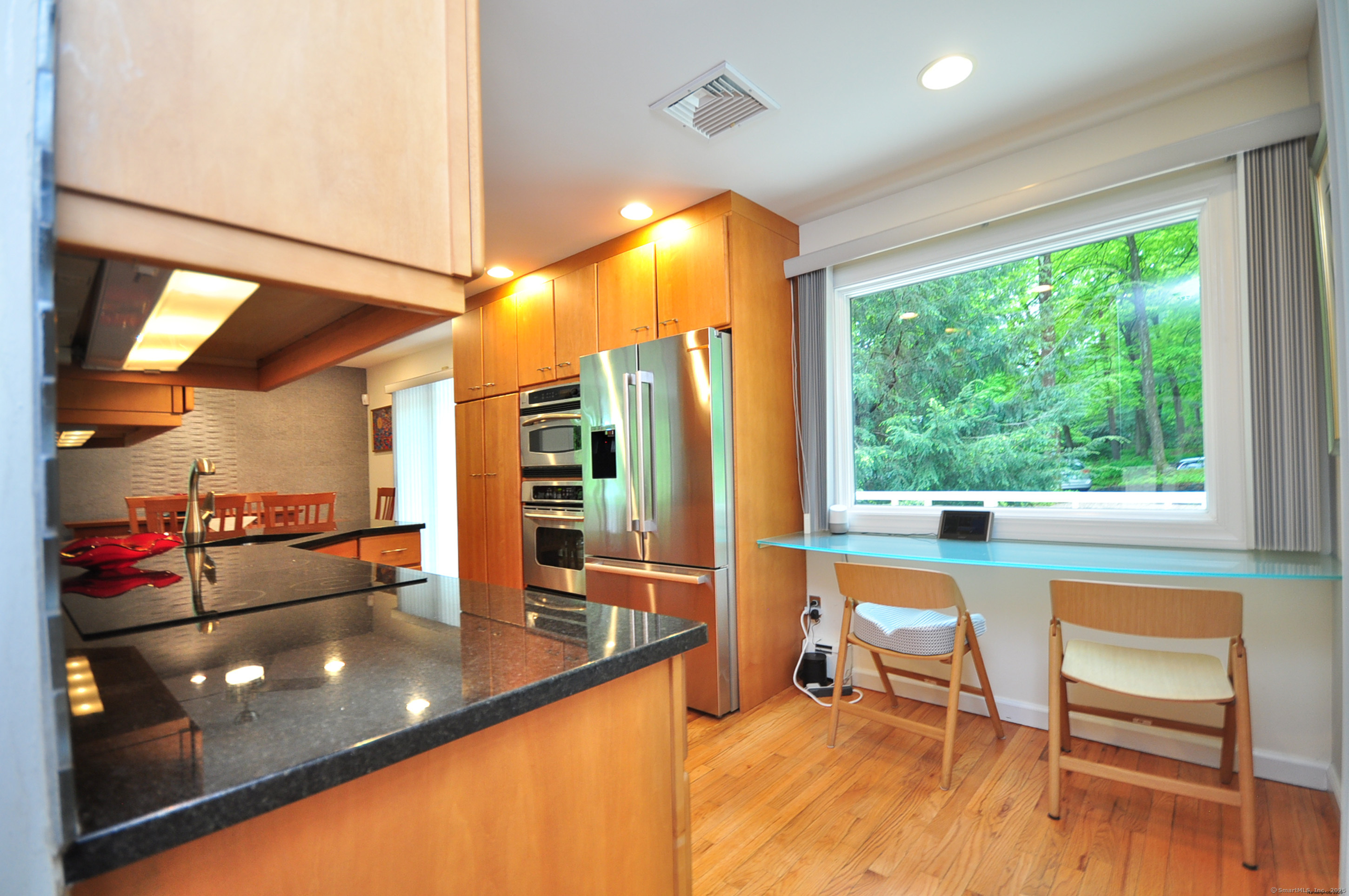 4 High Ledge Road