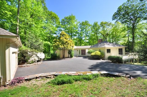 4 High Ledge Road Bloomfield CT 06002