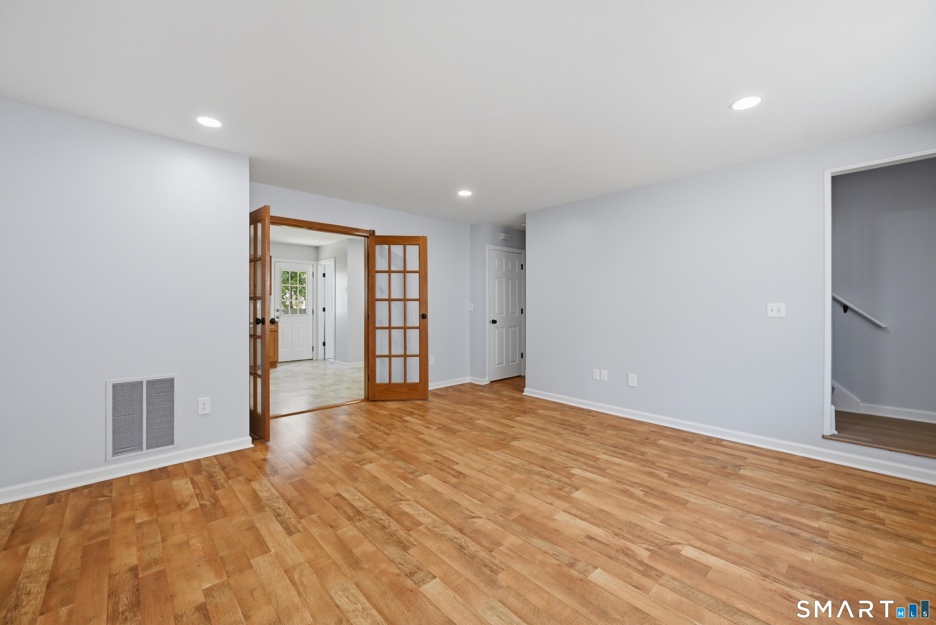 1 Union Avenue 11