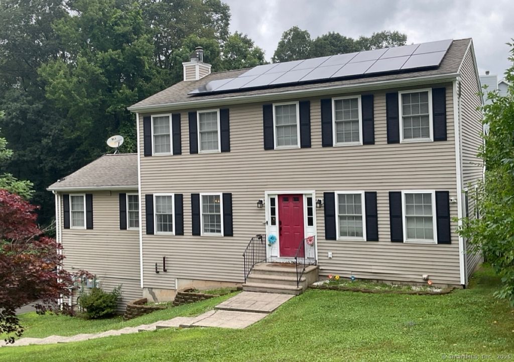 Photo of 174 Town Line Road, Bristol, CT 06010 (MLS # 24132503)