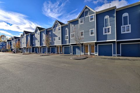 Tiny photo for 50 Pierce Street #APT 27, Plainville, CT 06062 (MLS # 24140609)