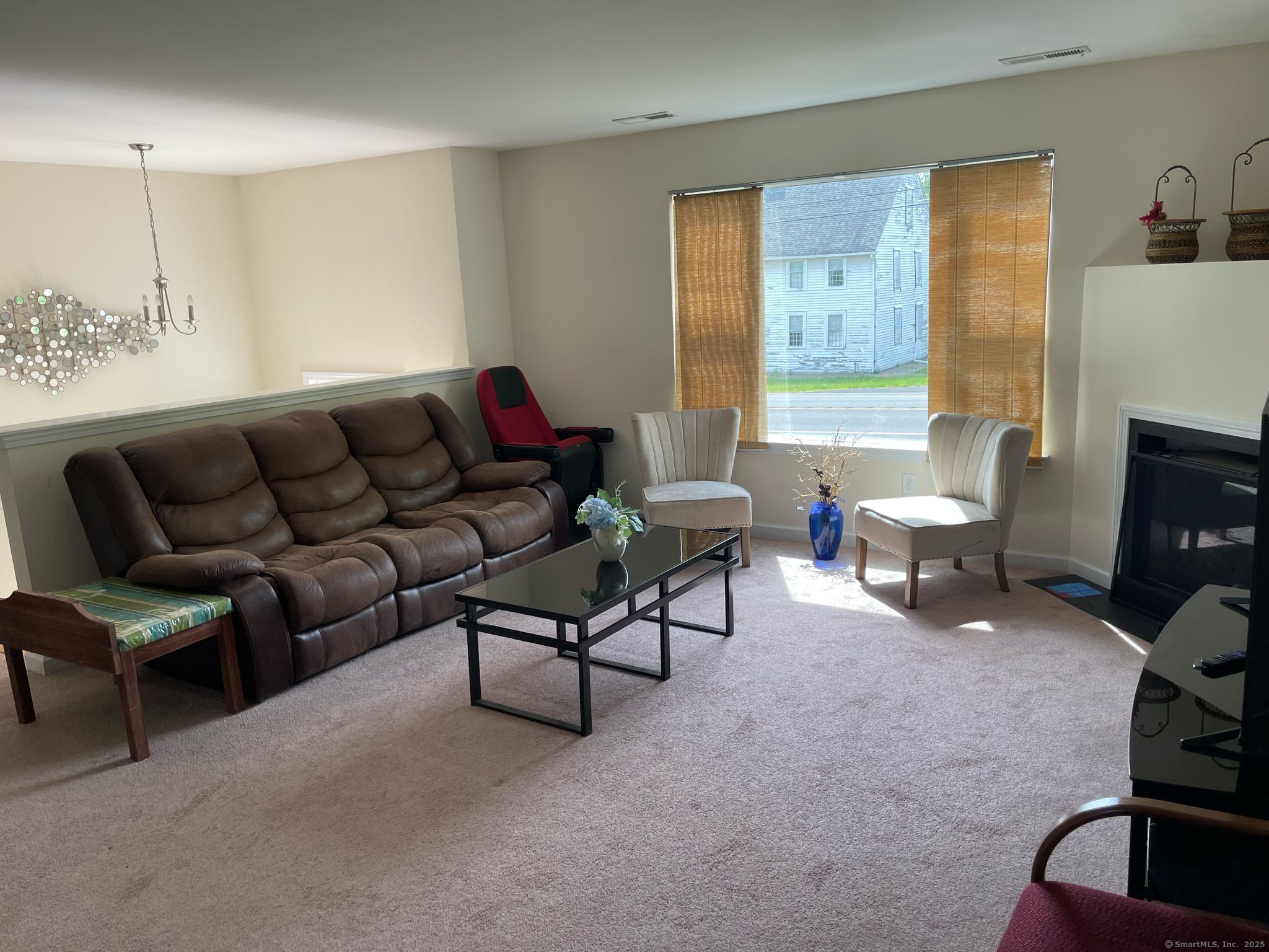 986 East Street S St, Suffield, Connecticut image 10