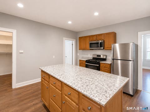 Multifamily For Rent - 63 Derby Avenue #1<br/> Derby, CT 06418