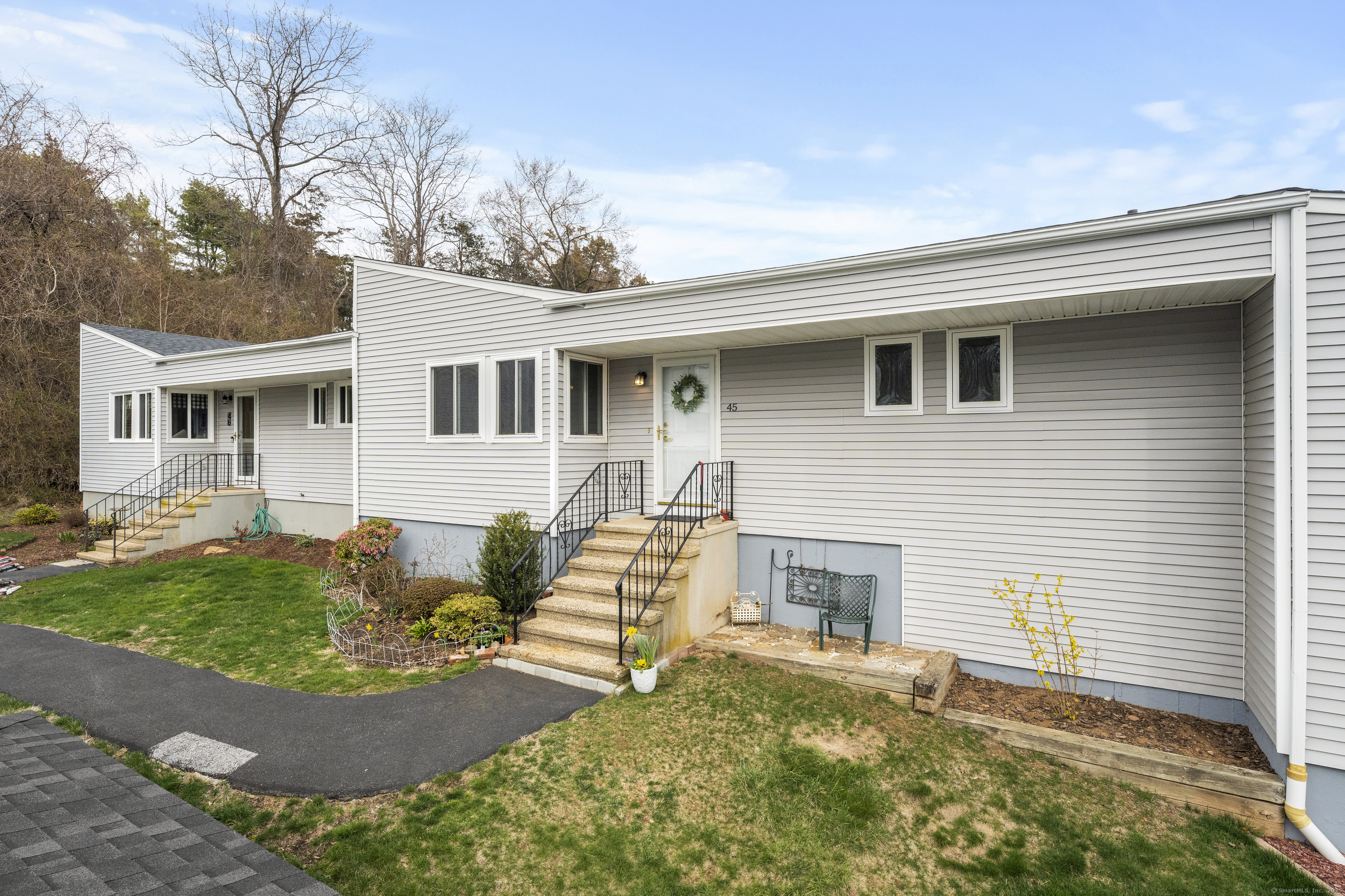 45 Stratton Way #45, Branford, Connecticut image 23