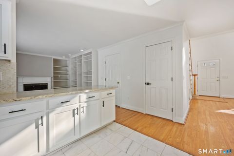 Tiny photo for 2 Village Court #2, Wilton, CT 06897 (MLS # 24150826)