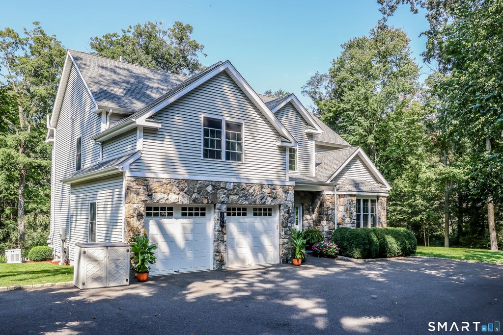 Photo of 105 Perry Avenue, Norwalk, CT 06850 (MLS # 24205305)