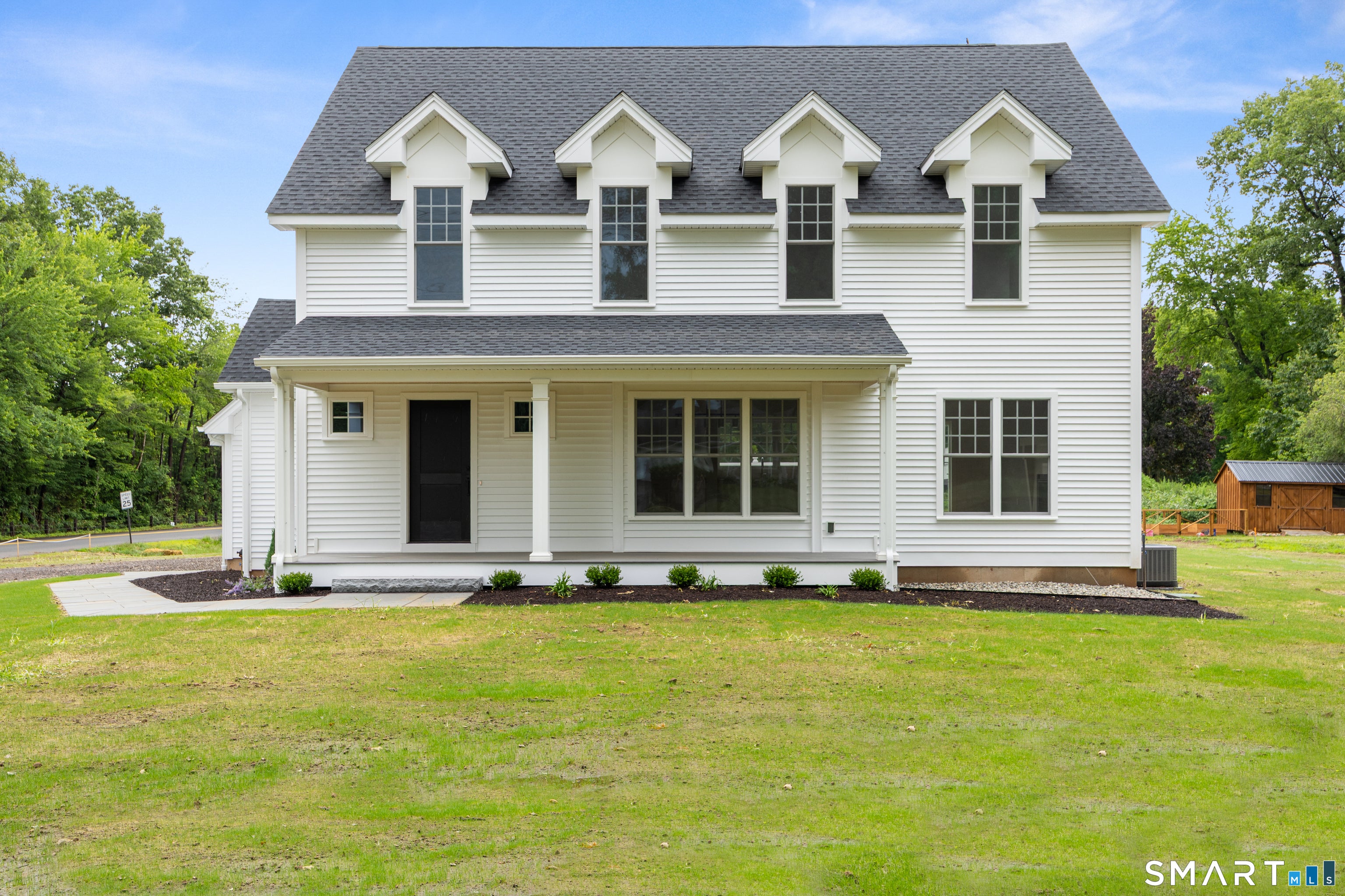 558 Lazy Lane