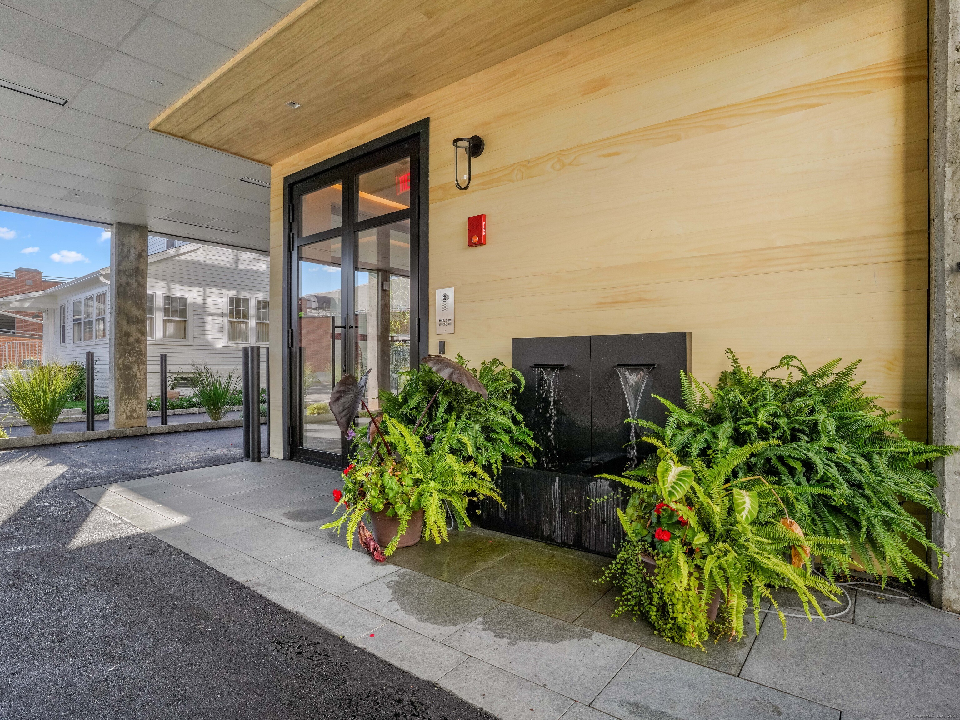 116 Sherman Street 1