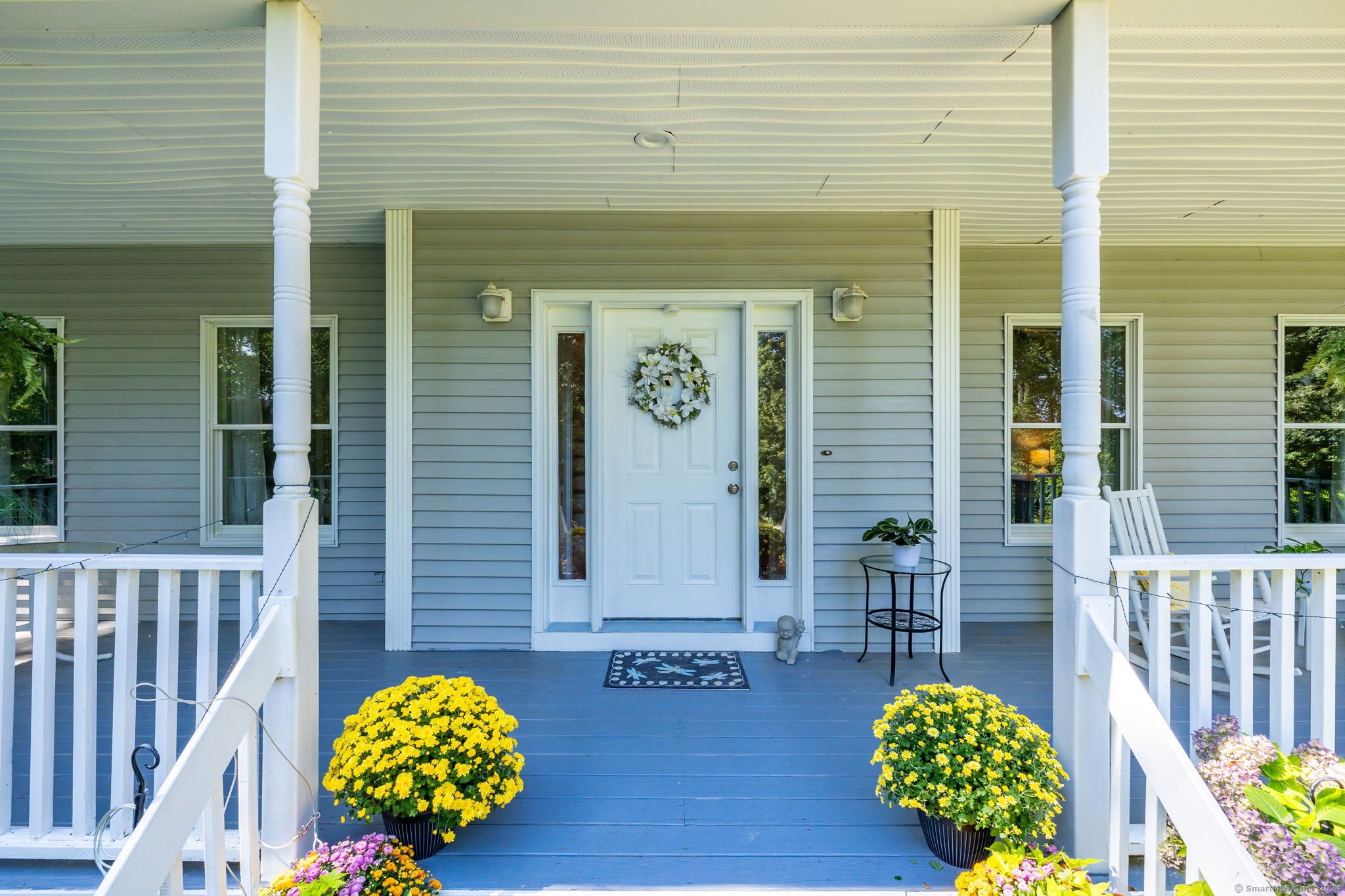 Watertown, Connecticut 06795, United States, 4 Bedrooms Bedrooms, ,3 BathroomsBathrooms,Residential,Pending,26311