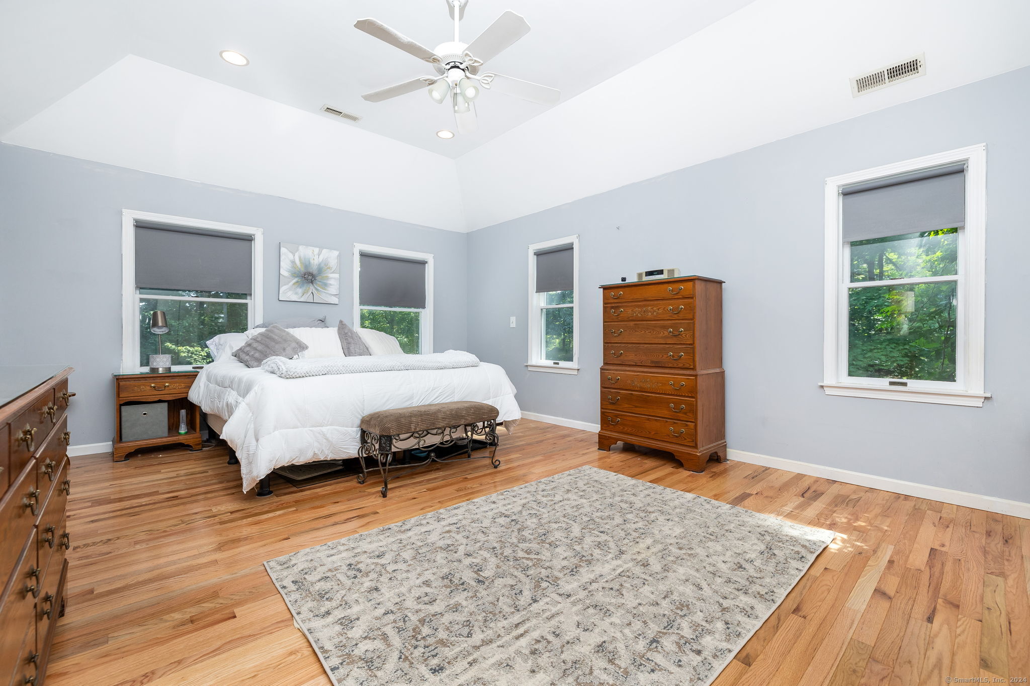 Watertown, Connecticut 06795, United States, 4 Bedrooms Bedrooms, ,3 BathroomsBathrooms,Residential,Pending,26311