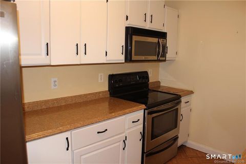 Tiny photo for 20 Woodsedge Drive #APT 2B, Newington, CT 06111 (MLS # 24159849)