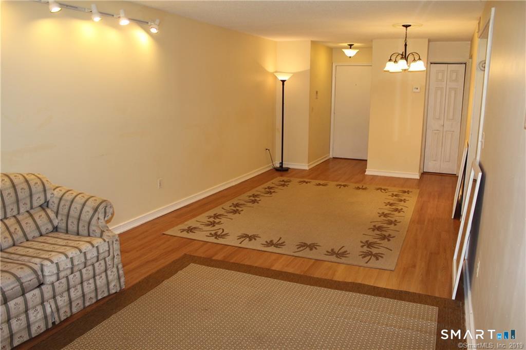 20 Woodsedge Drive APT 2B