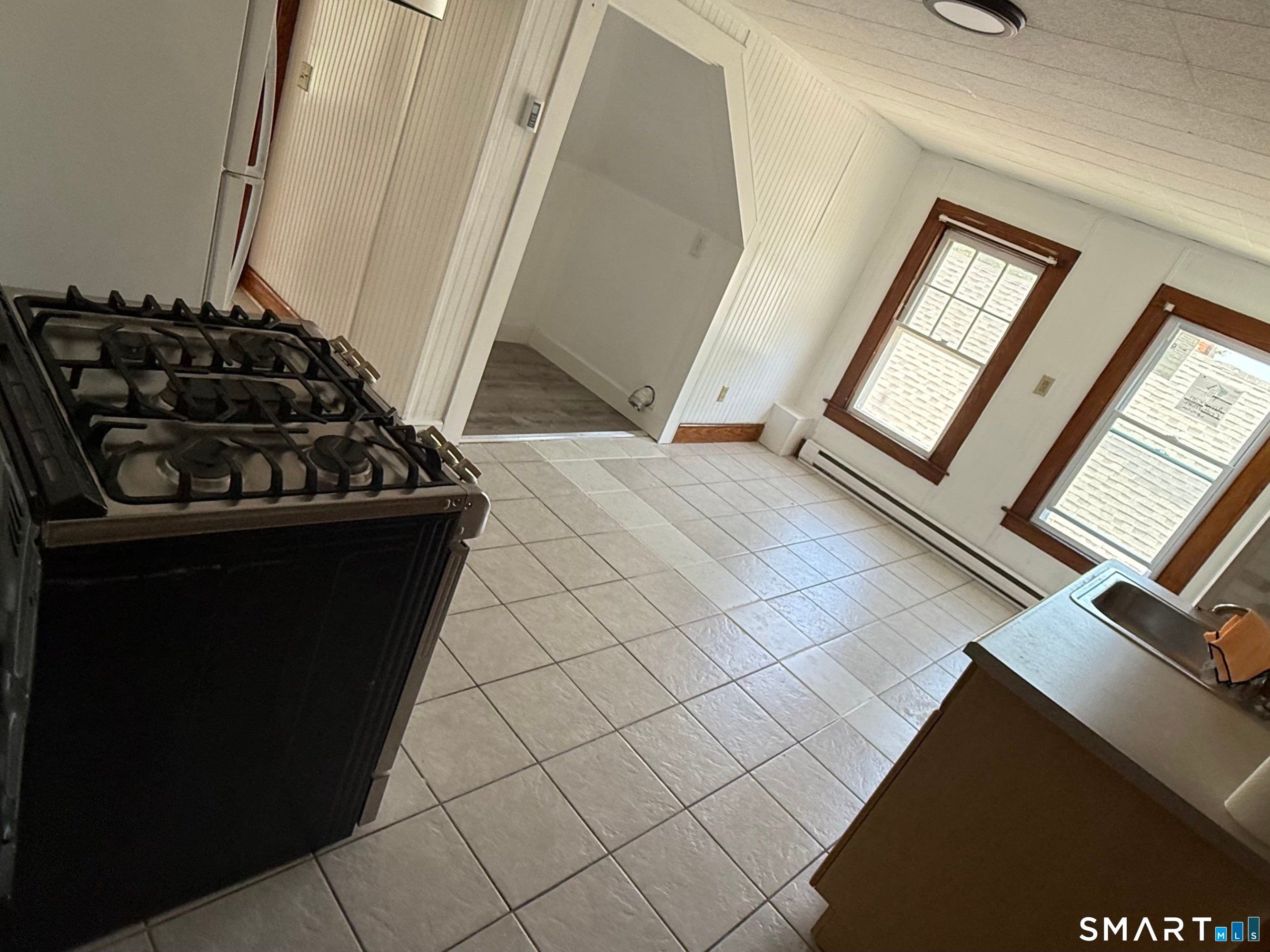 142 Montauk Avenue 3rd Floor