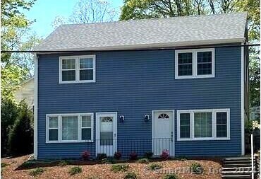 Rental Property at East Hills Drive, New Canaan, Connecticut - Bedrooms: 2 
Bathrooms: 2 
Rooms: 5  - $3,200 MO.