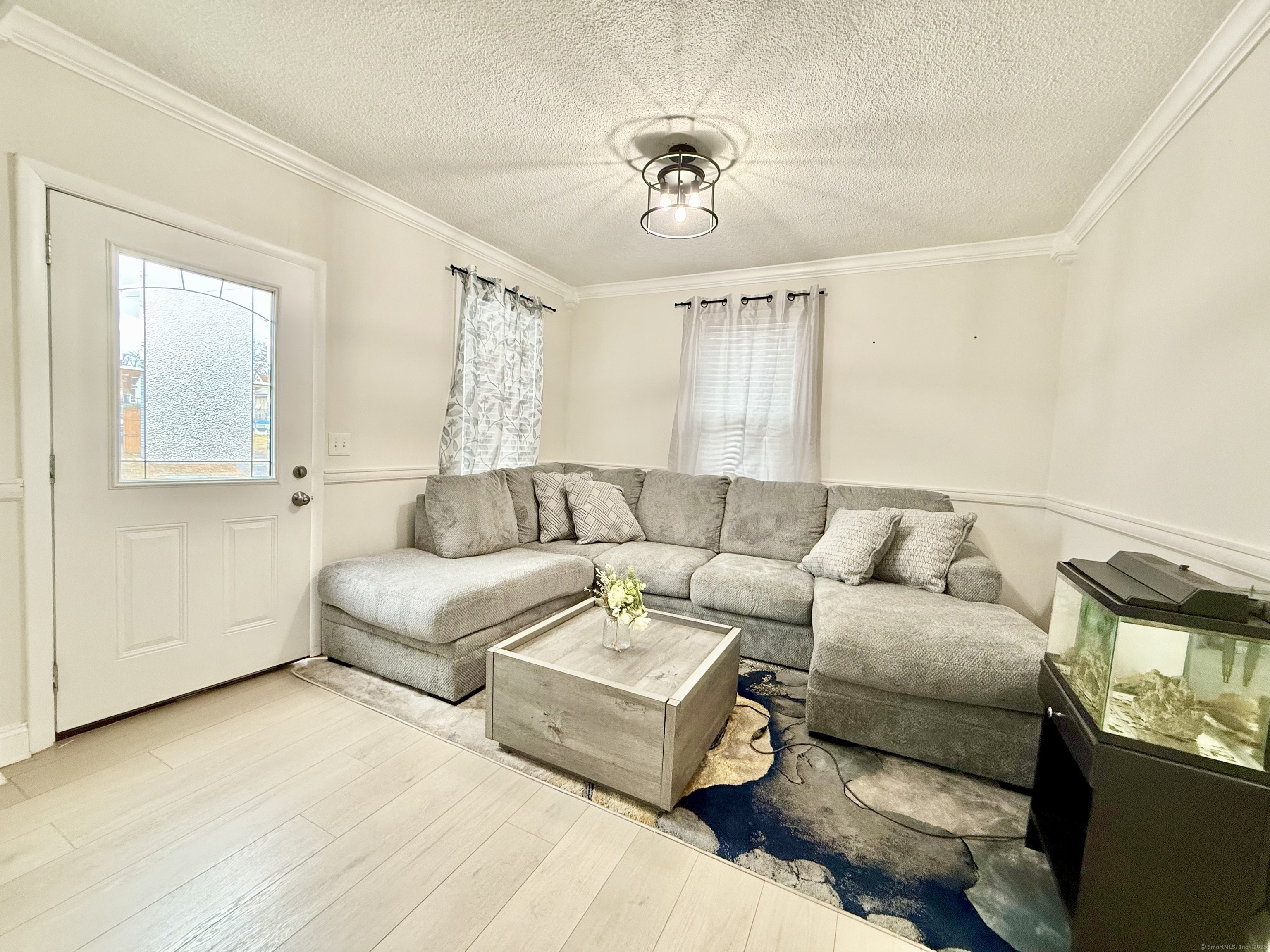 38 Violet Street, Hartford, Connecticut image 2