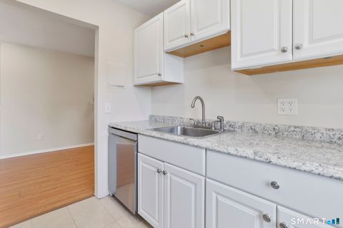 Tiny photo for 1070 New Haven Avenue #72, Milford, CT 06460 (MLS # 24171219)