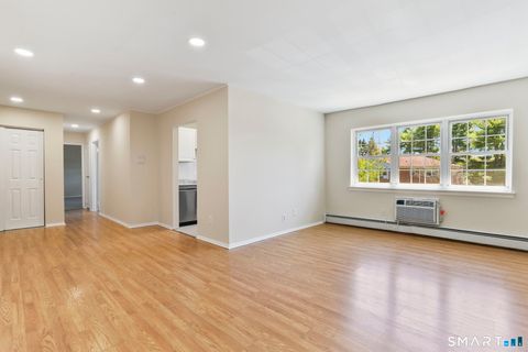 Tiny photo for 1070 New Haven Avenue #72, Milford, CT 06460 (MLS # 24171219)