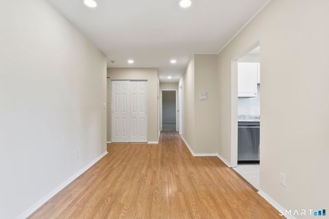 Tiny photo for 1070 New Haven Avenue #72, Milford, CT 06460 (MLS # 24171219)