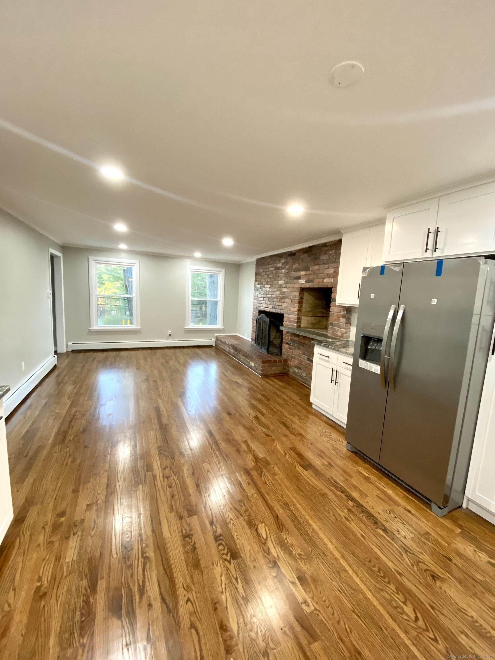 545 Simsbury Road, Bloomfield, Connecticut image 17