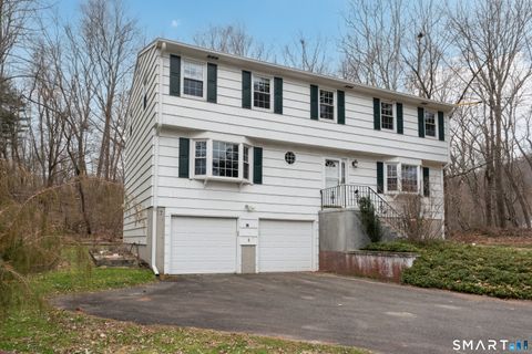 Photo of 52 Laura Road, Hamden, CT 06514 (MLS # 24145229)