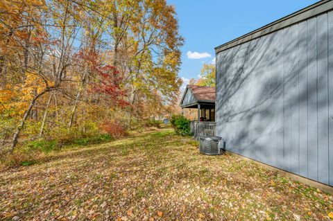 Tiny photo for 7 Hearthstone Drive #7, Brookfield, CT 06804 (MLS # 24135918)