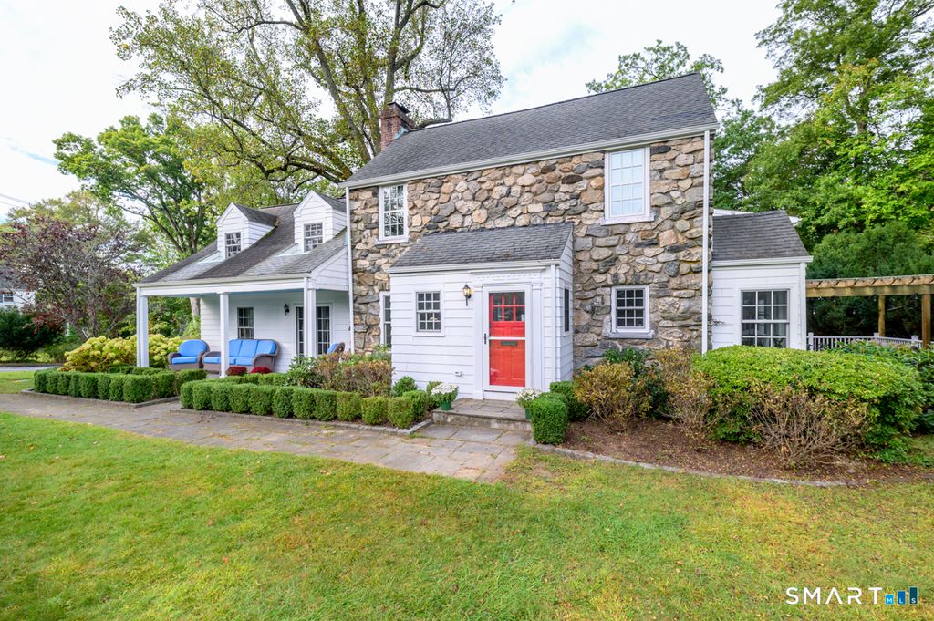 Photo of 64 Sanford Lane, Stamford, CT 06905 (MLS # 24188753)
