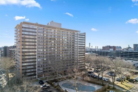 Tiny photo for 100 York Street #9C, New Haven, CT 06511 (MLS # 24148208)