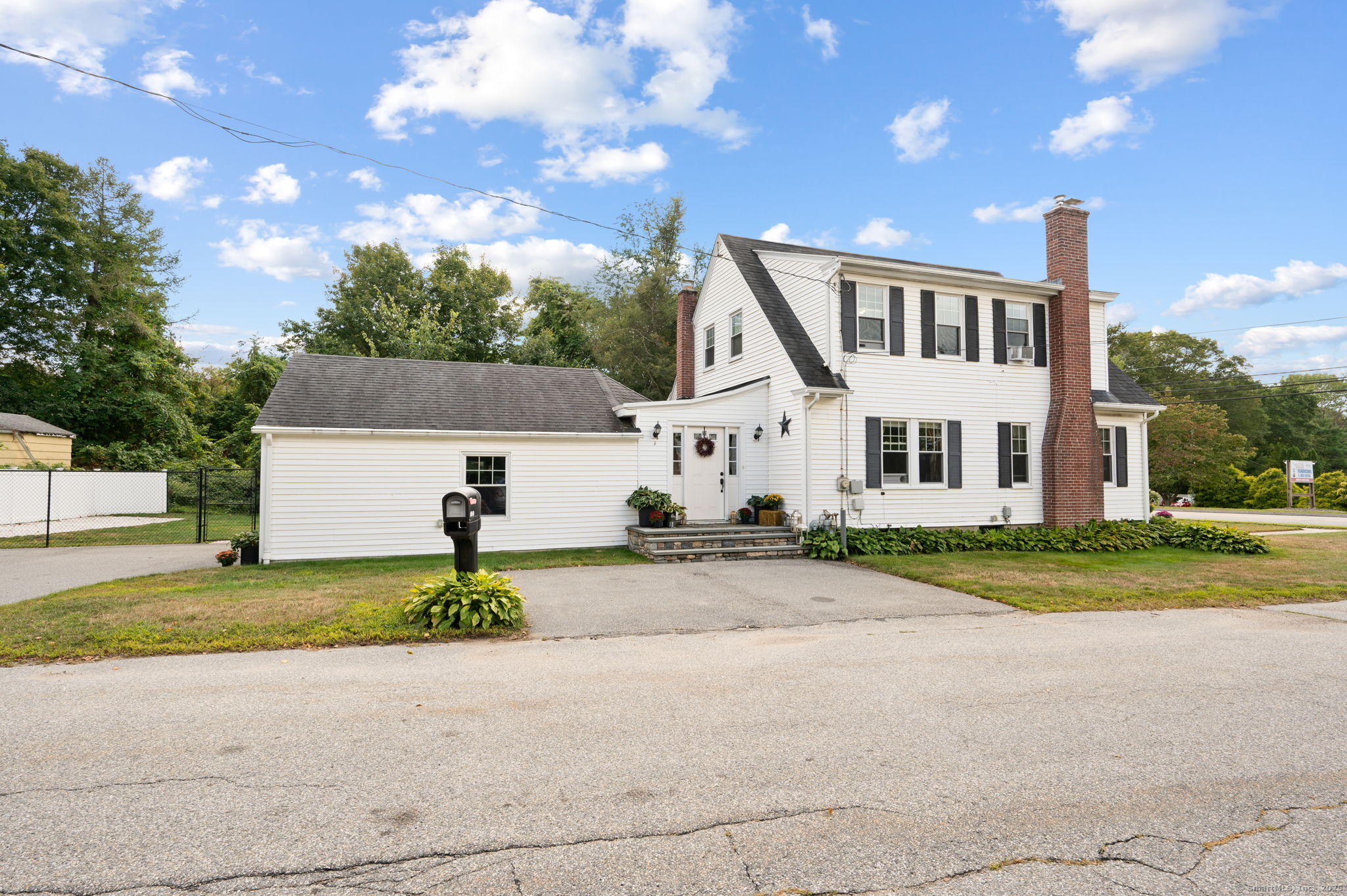 860 North Main Street