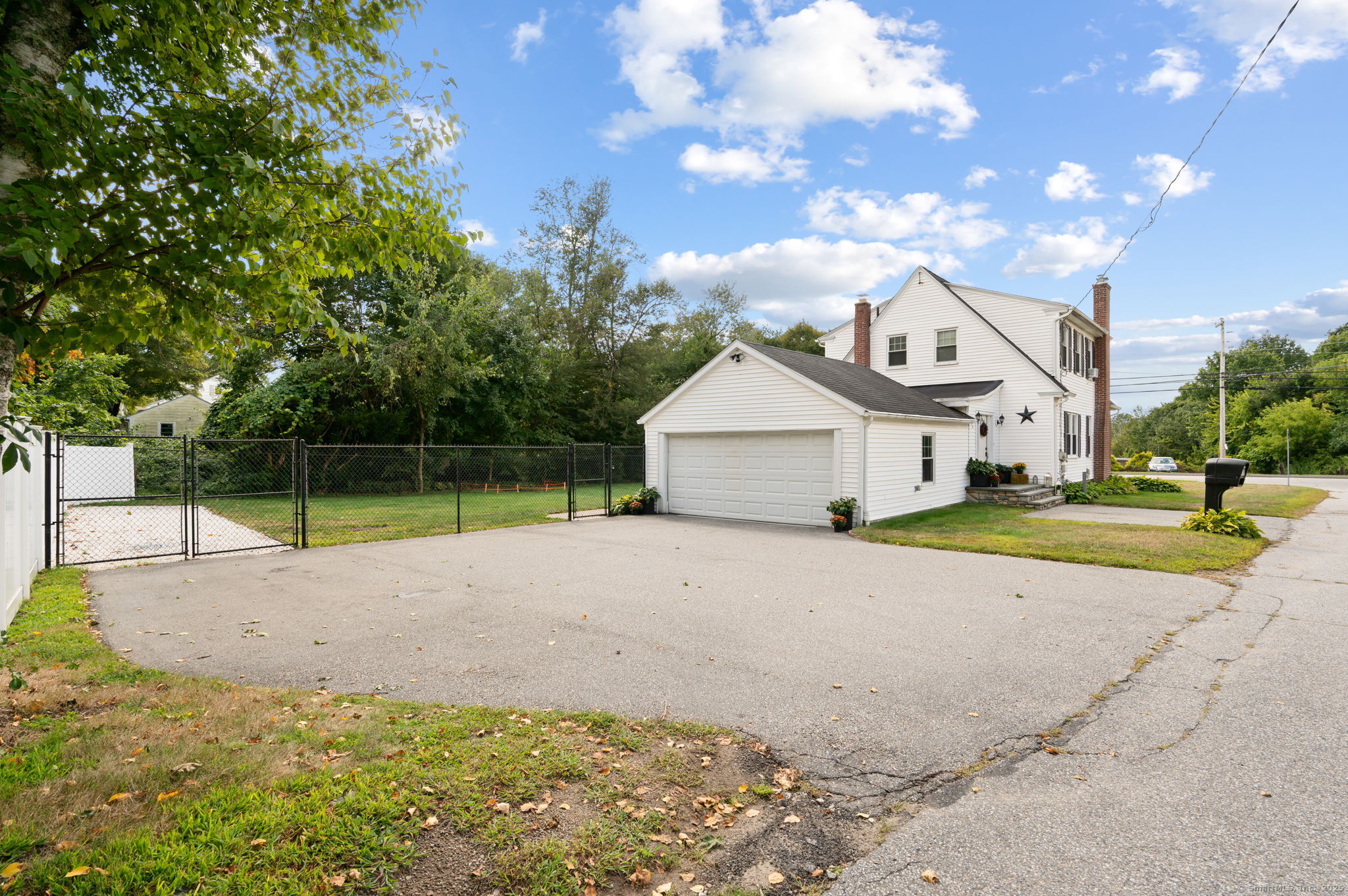 860 North Main Street