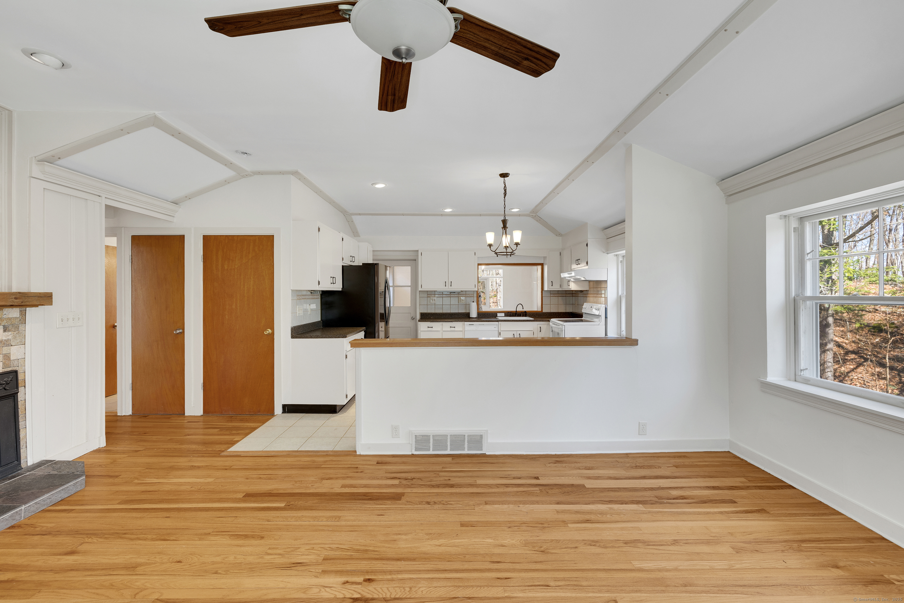 39 New Milford Road, Bridgewater, Connecticut image 21
